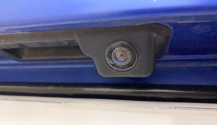 2022 Volkswagen VIRTUS TOPLINE TSI 1.0 MT, Petrol, Manual, 46,472 km, Parking Camera