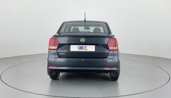 2017 Volkswagen Ameo TRENDLINE 1.2, Petrol, Manual, 39,642 km, Back/Rear
