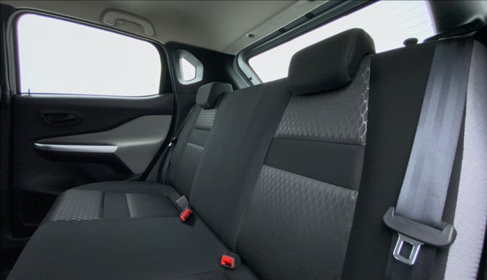 2021 Nissan MAGNITE XE 1.0 MT, Petrol, Manual, 4,467 km, Right Side Rear Door Cabin