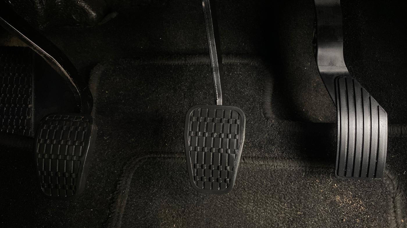 2023 Tata PUNCH PURE MT, Petrol, Manual, 10,503 km, Pedals