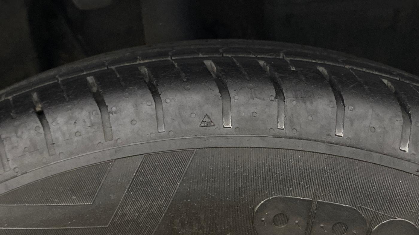 2023 Tata PUNCH PURE MT, Petrol, Manual, 10,503 km, Right Front Tyre Tread