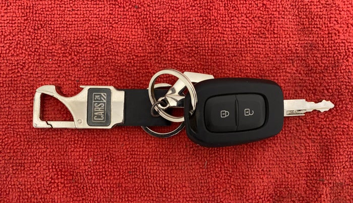 2022 Renault Kwid CLIMBER 1.0 AT, Petrol, Automatic, 3,161 km, Key Close Up