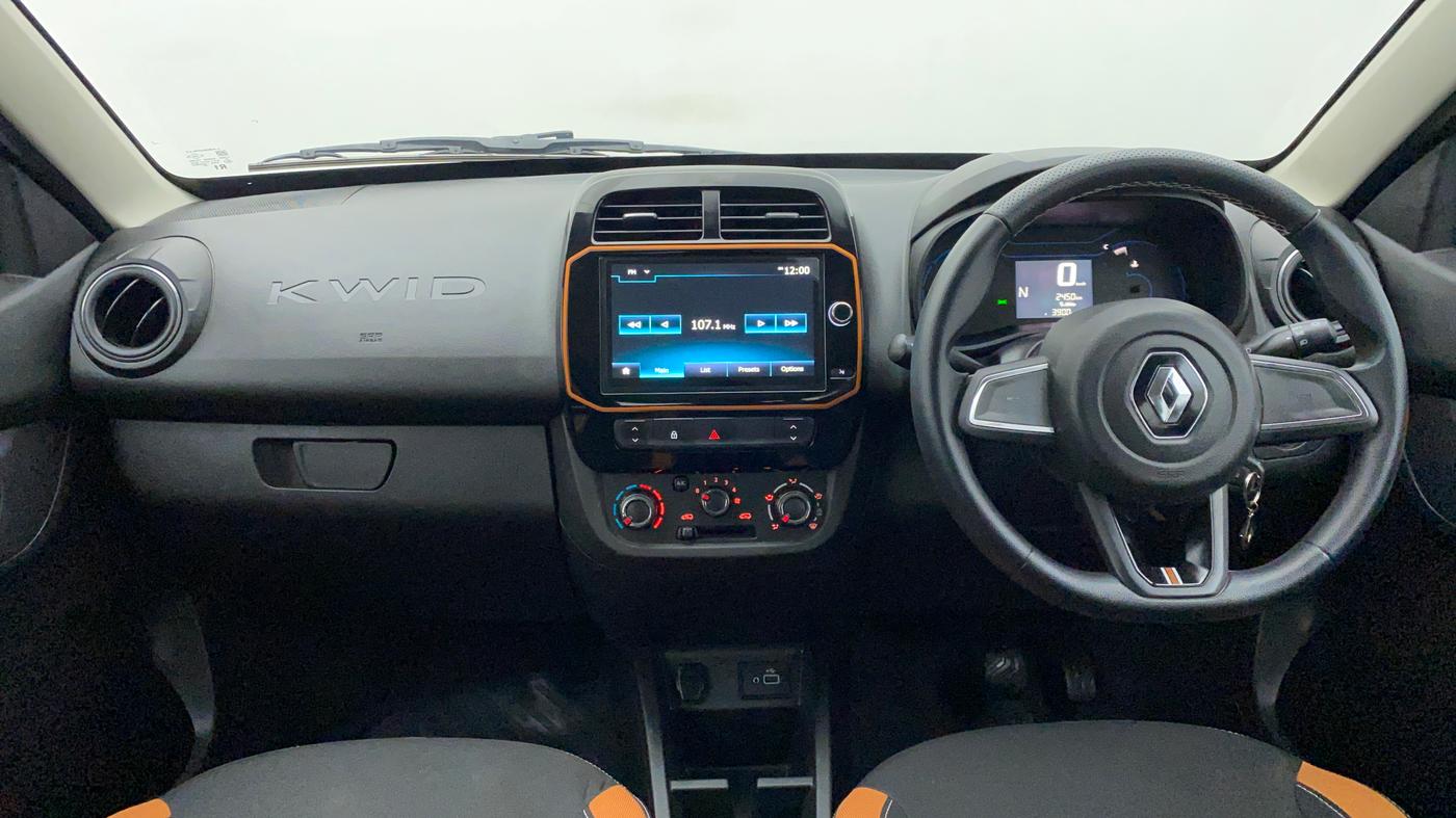 2022 Renault Kwid CLIMBER 1.0 AT, Petrol, Automatic, 3,161 km, Dashboard