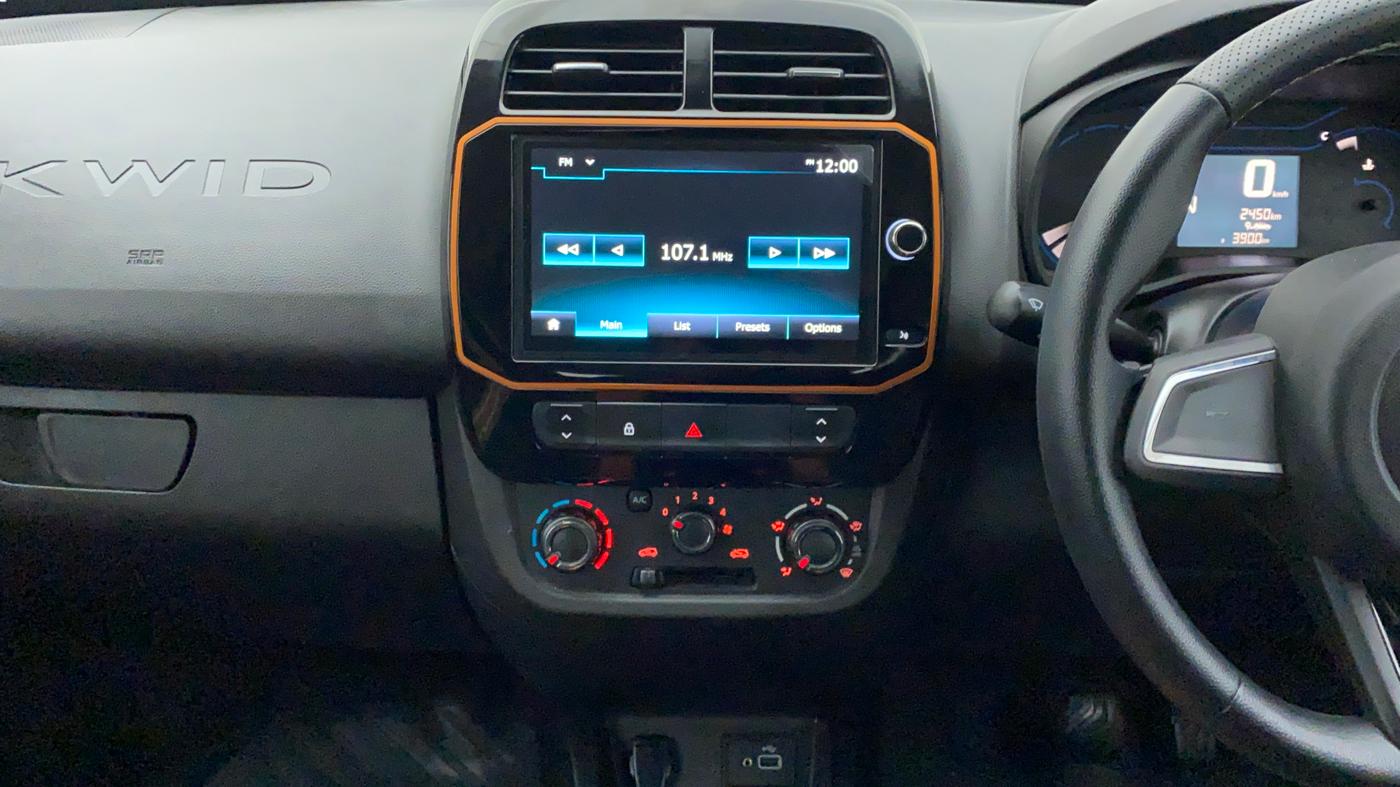 2022 Renault Kwid CLIMBER 1.0 AT, Petrol, Automatic, 3,161 km, Air Conditioner