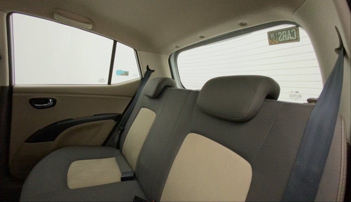 2013 Hyundai i10 ASTA 1.2, Petrol, Manual, 61,285 km, Right Side Rear Door Cabin