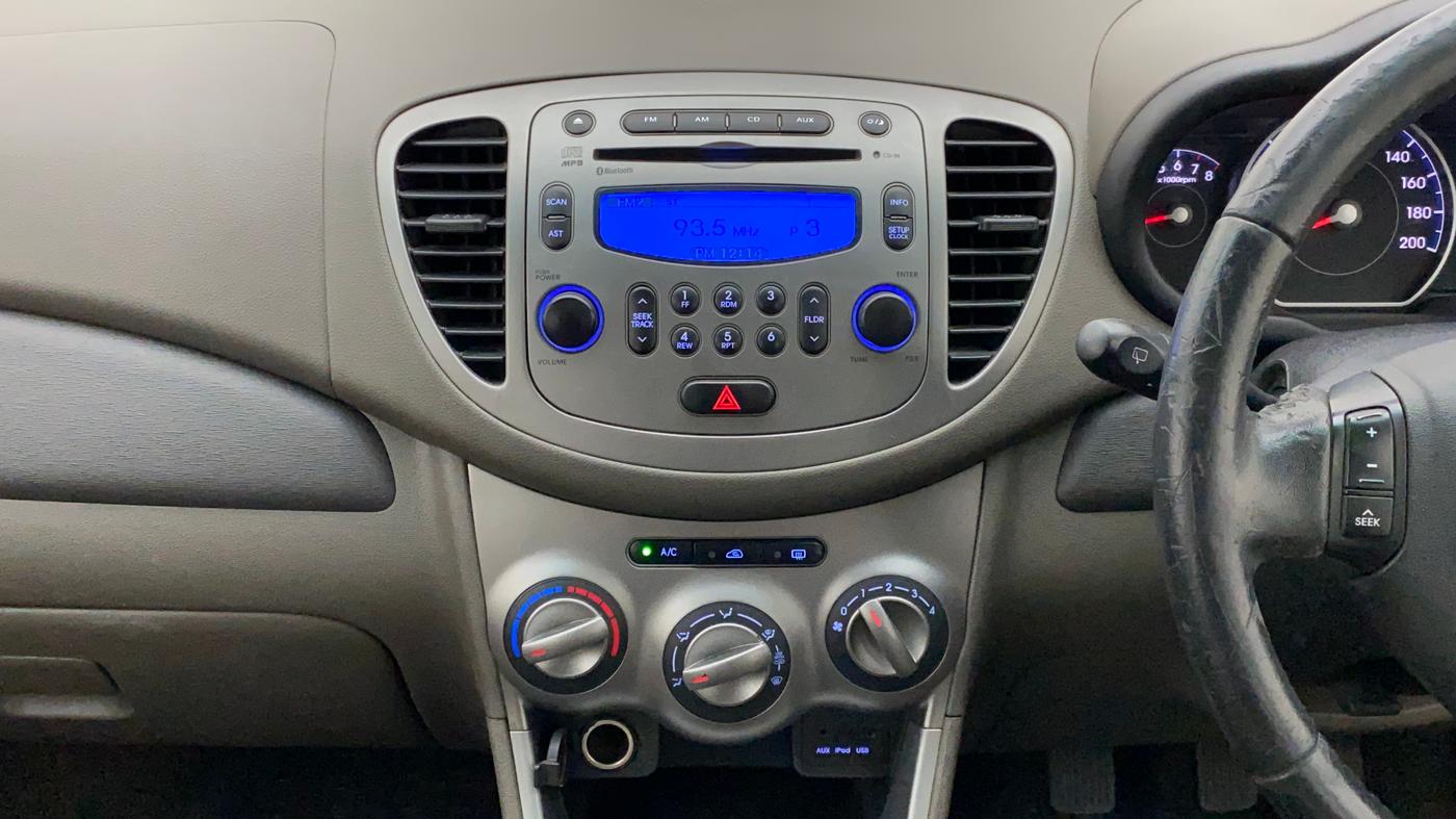 2013 Hyundai i10 ASTA 1.2, Petrol, Manual, 61,285 km, Air Conditioner
