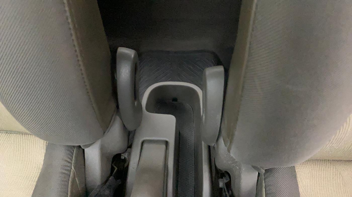 2013 Hyundai i10 ASTA 1.2, Petrol, Manual, 61,285 km, Driver Side Adjustment Panel