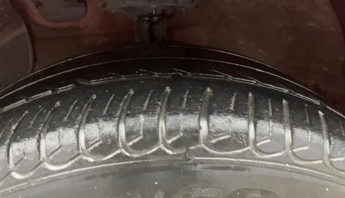 2018 Hyundai Grand i10 MAGNA 1.2 KAPPA VTVT, Petrol, Manual, 44,136 km, Left Front Tyre Tread