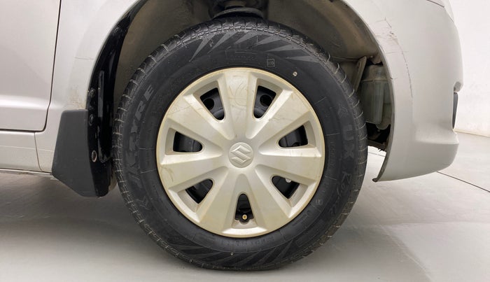 2011 Maruti Swift Dzire VXI, Petrol, Manual, 90,733 km, Right Front Wheel