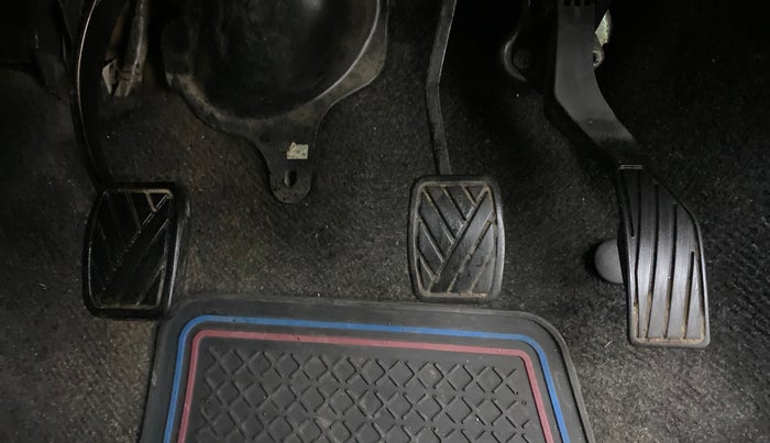 2011 Maruti Swift Dzire VXI, Petrol, Manual, 90,733 km, Pedals