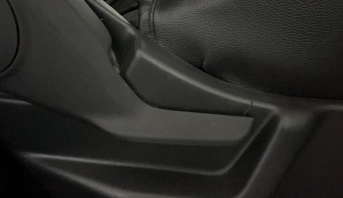 2023 Maruti New Wagon-R VXI CNG 1.0, CNG, Manual, 48,555 km, Driver Side Adjustment Panel