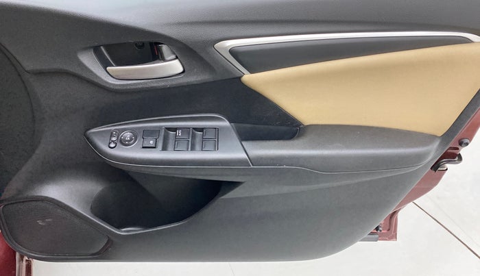 2018 Honda Jazz 1.2L I-VTEC V AT, Petrol, Automatic, 57,707 km, Driver Side Door Panels Control