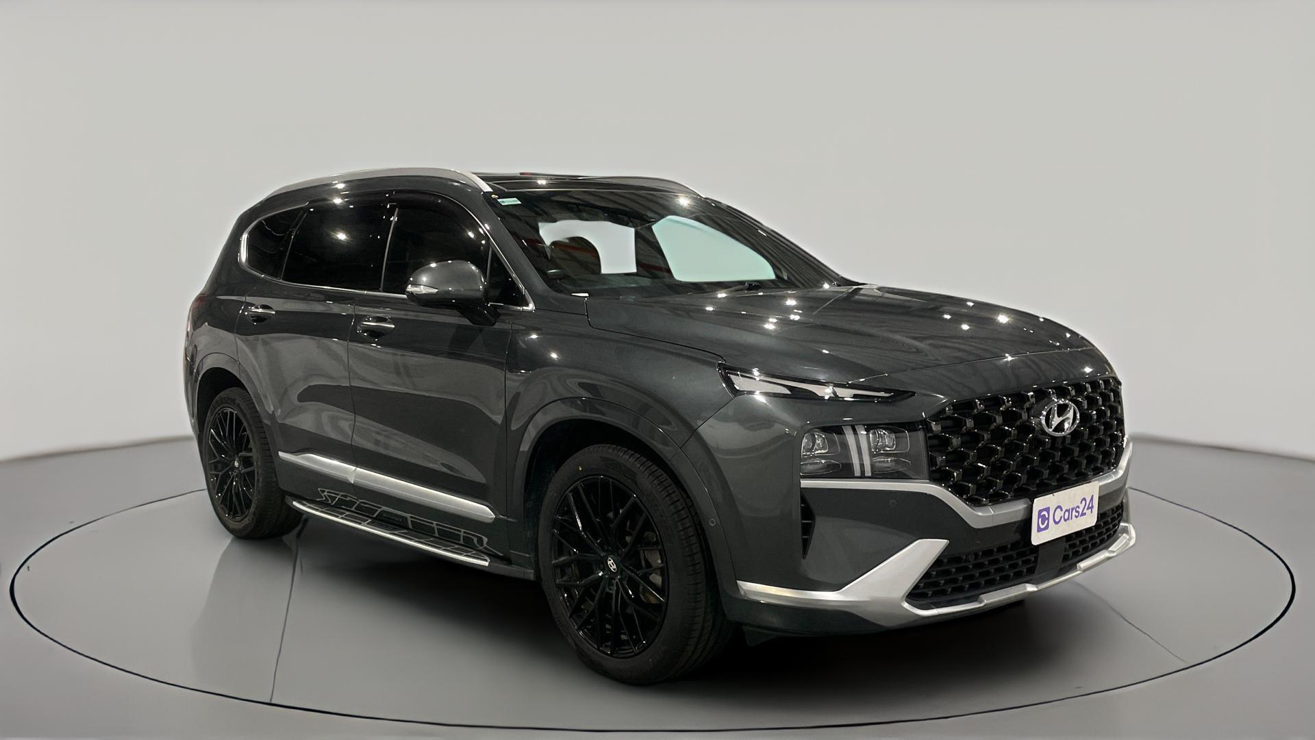 Hyundai Santa Fe image