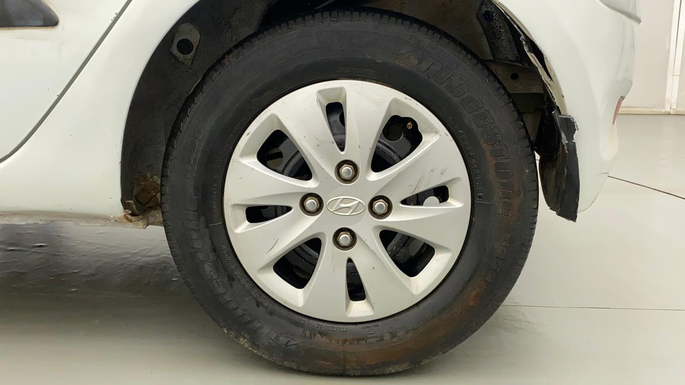 2011 Hyundai i10 MAGNA 1.2, Petrol, Manual, 99,880 km, Left Rear Wheel