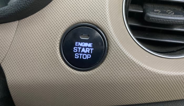 2013 Hyundai Grand i10 SPORTZ 1.2 KAPPA VTVT, Petrol, Manual, 66,409 km, Keyless Start/ Stop Button