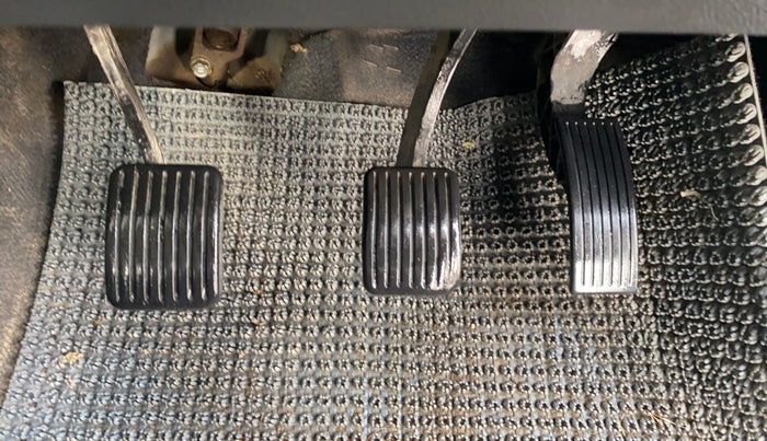 2017 Hyundai Grand i10 SPORTZ (O) 1.2 U2 CRDI, Diesel, Manual, 83,797 km, Pedals