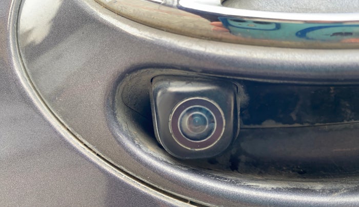 2017 Hyundai Grand i10 SPORTZ (O) 1.2 U2 CRDI, Diesel, Manual, 83,797 km, Parking Camera