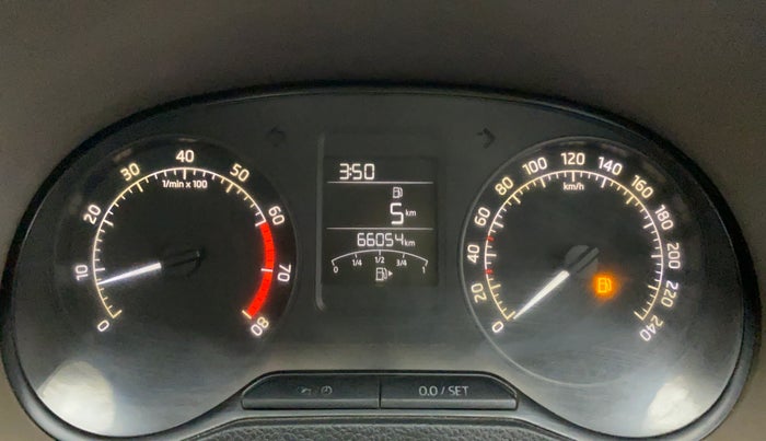 2016 Skoda Rapid 1.6 MPI ACTIVE, Petrol, Manual, 66,054 km, Odometer Image