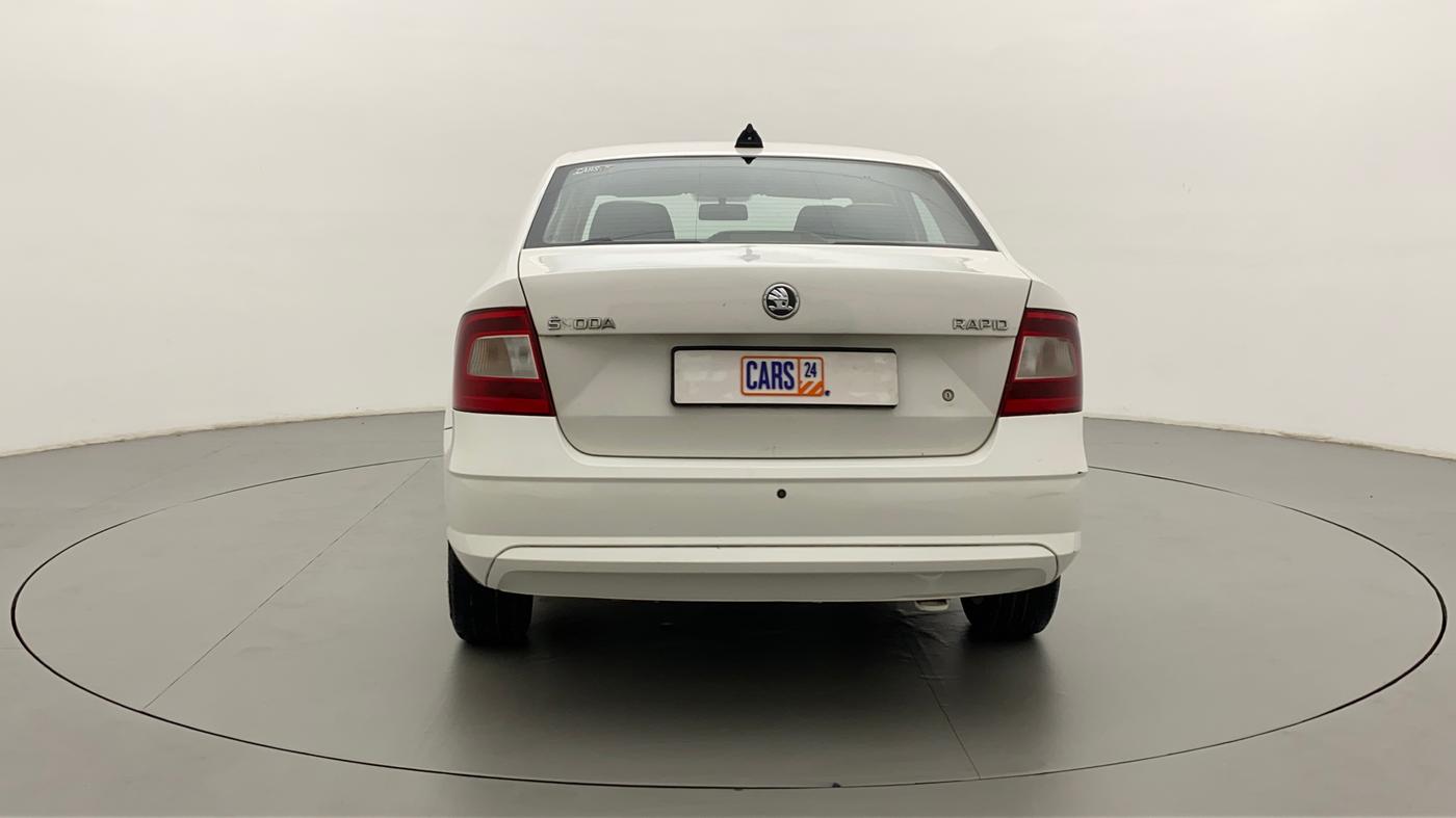 2016 Skoda Rapid 1.6 MPI ACTIVE, Petrol, Manual, 66,054 km, Back/Rear