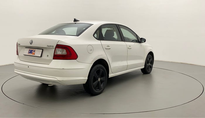 2016 Skoda Rapid 1.6 MPI ACTIVE, Petrol, Manual, 66,054 km, Right Back Diagonal