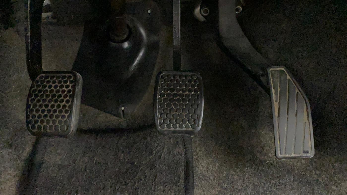 2018 Maruti Alto K10 VXI P, Petrol, Manual, 23,937 km, Pedals