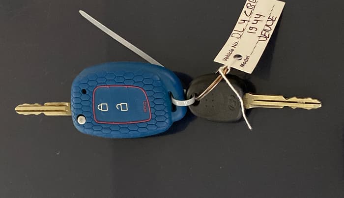 2022 Hyundai VENUE S 1.2, Petrol, Manual, 96,176 km, Key Close Up