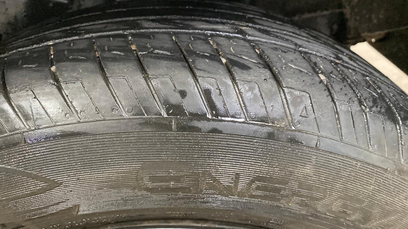 2022 Hyundai VENUE S 1.2, Petrol, Manual, 96,176 km, Right Rear Tyre Tread