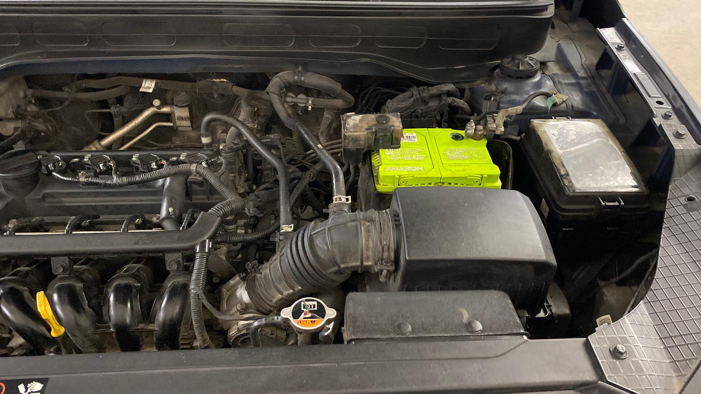 2022 Hyundai VENUE S 1.2, Petrol, Manual, 96,176 km, Engine View - Left