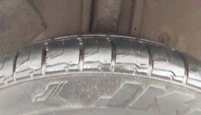 2015 Hyundai Elite i20 ASTA 1.2, Petrol, Manual, 87,619 km, Right Rear Tyre Tread