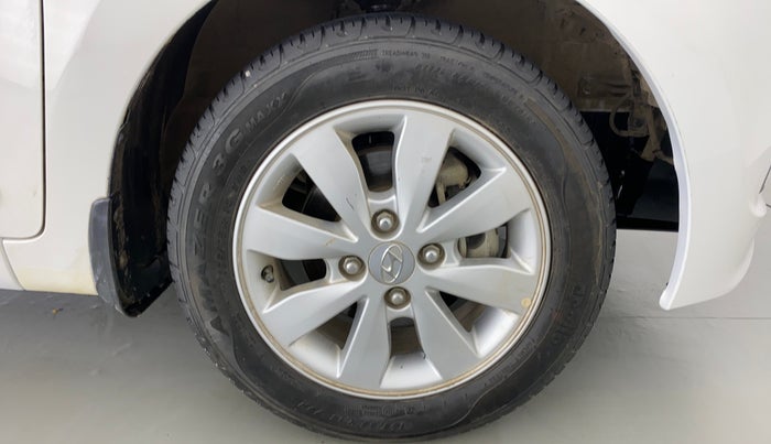 2015 Hyundai Xcent S 1.2, Petrol, Manual, 35,736 km, Right Front Wheel