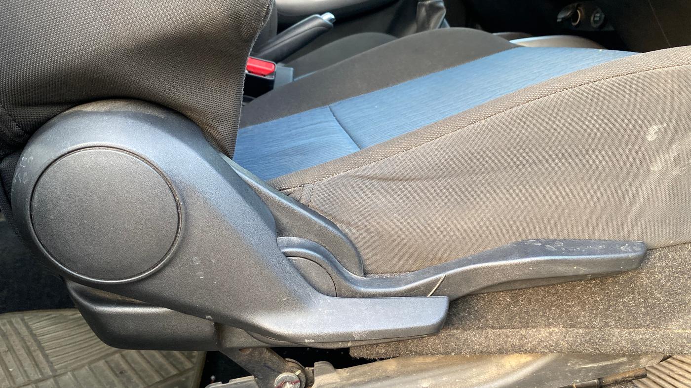 2019 Maruti Baleno ZETA PETROL 1.2, Petrol, Manual, 21,523 km, Driver Side Adjustment Panel