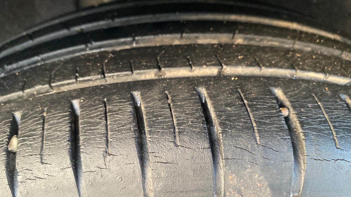 2019 Maruti Baleno ZETA PETROL 1.2, Petrol, Manual, 21,523 km, Right Rear Tyre Tread