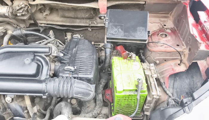 2021 Renault Kwid RXT 1.0 AMT (O), Petrol, Automatic, 74,198 km, Engine View - Left