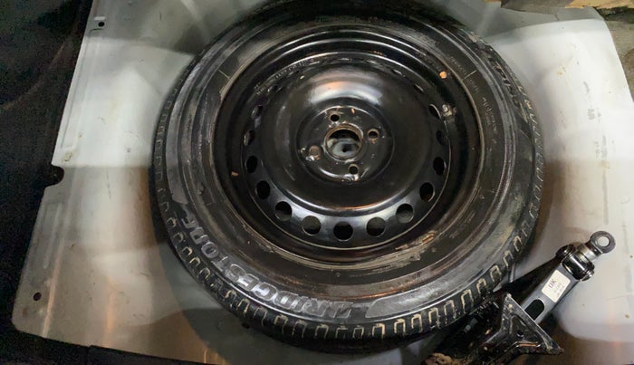 2018 Hyundai Verna 1.4 EX PETROL, Petrol, Manual, 43,601 km, Spare Tyre