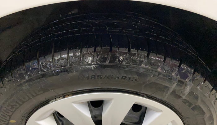 2018 Hyundai Verna 1.4 EX PETROL, Petrol, Manual, 43,601 km, Right Front Tyre Tread