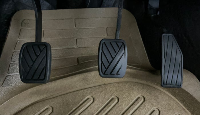 2021 Maruti New Wagon-R LXI CNG 1.0, CNG, Manual, 59,835 km, Pedals
