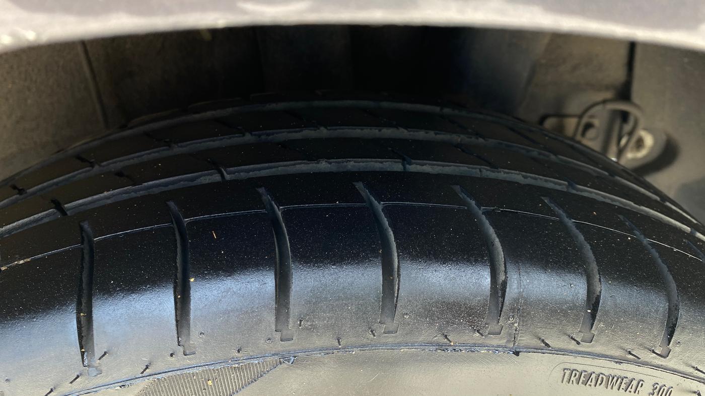 2018 Hyundai Xcent S 1.2, CNG, Manual, 99,084 km, Left Rear Tyre Tread