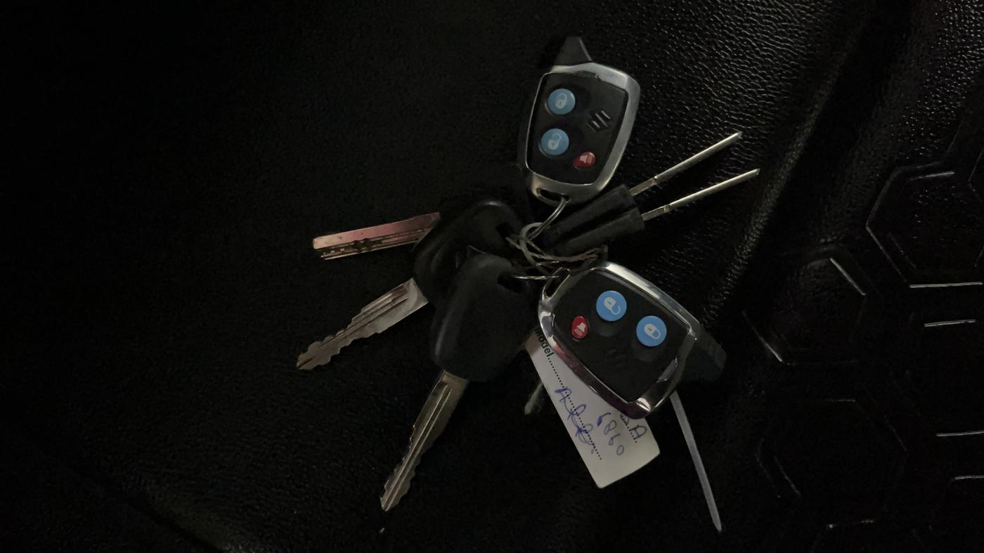 2022 Maruti Alto K10 LXI, Petrol, Manual, 35,395 km, Key Close Up
