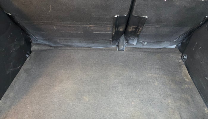 2016 Hyundai Elite i20 ASTA 1.2 (O), Petrol, Manual, 67,676 km, Boot Inside