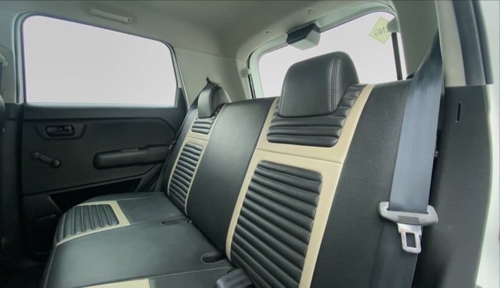 2020 Maruti New Wagon-R LXI CNG 1.0 L, CNG, Manual, 62,629 km, Right Side Rear Door Cabin