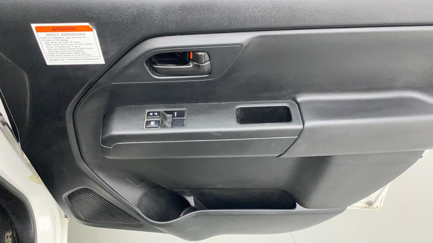 2020 Maruti New Wagon-R LXI CNG 1.0 L, CNG, Manual, 62,629 km, Driver Side Door Panels Control