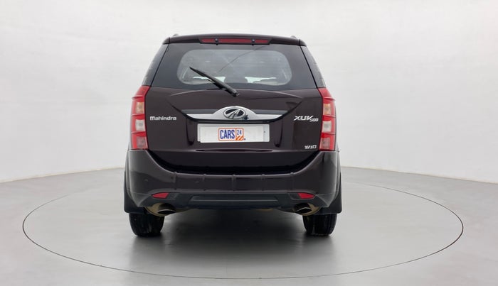 2018 Mahindra XUV500 W10 1.99, Diesel, Manual, 1,24,586 km, Back/Rear