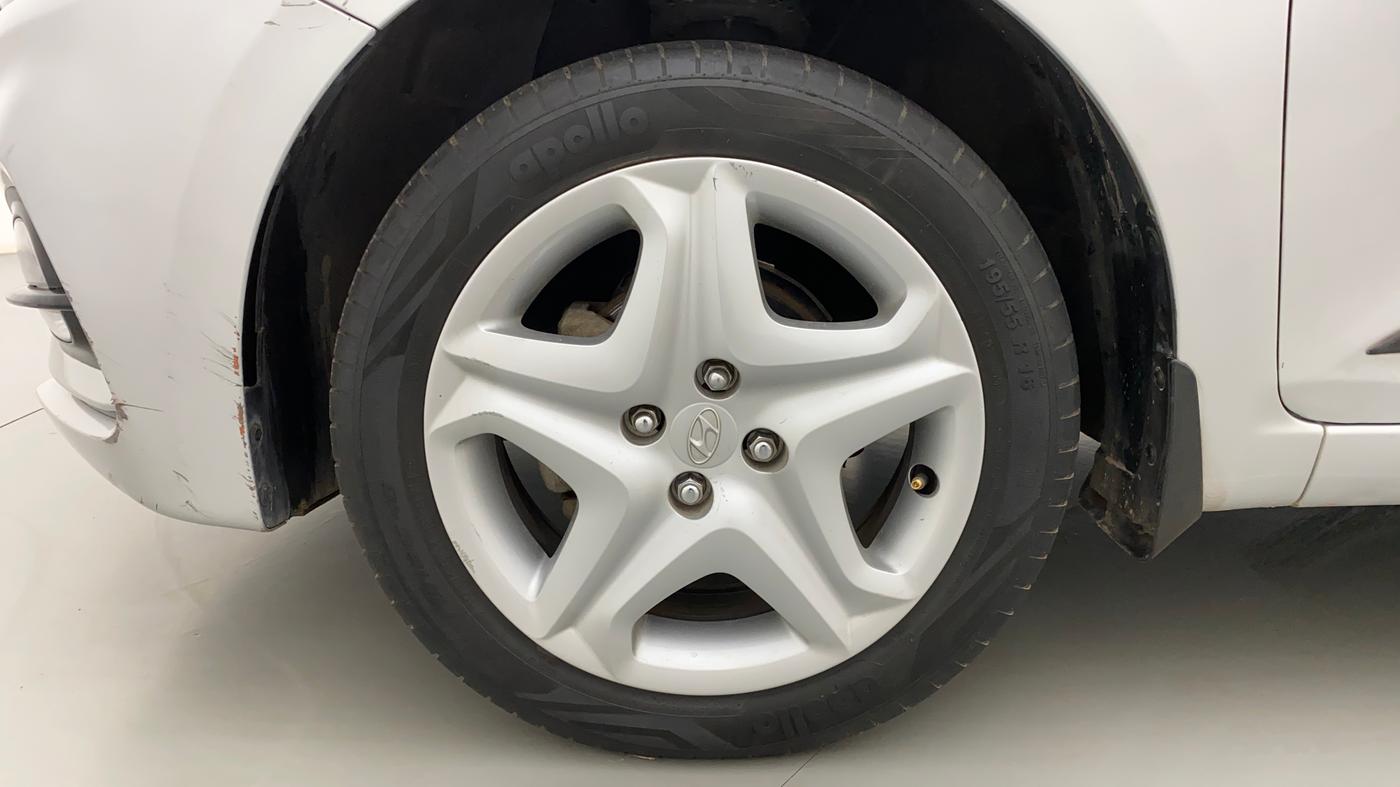 2017 Hyundai Elite i20 ASTA 1.4 CRDI, Diesel, Manual, 91,427 km, Left Front Wheel