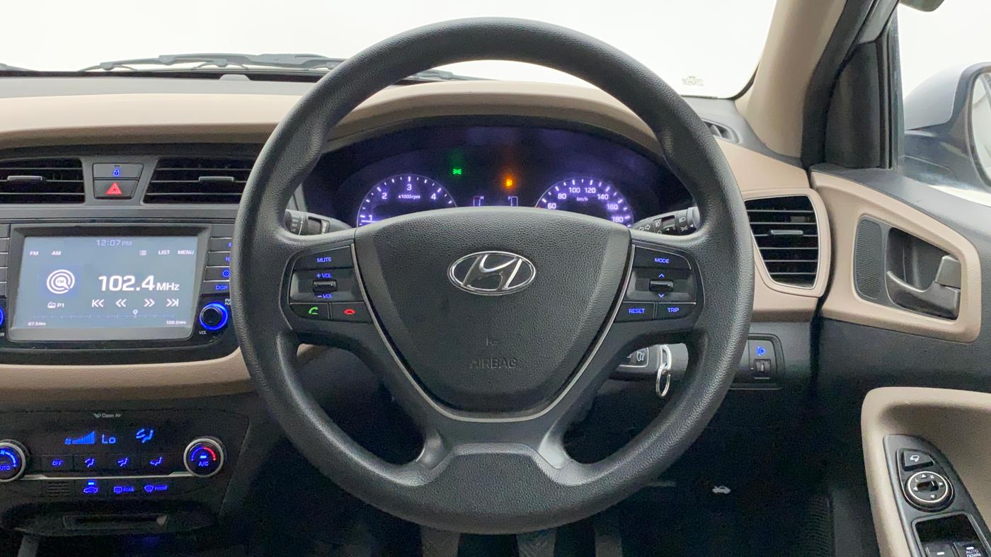 2017 Hyundai Elite i20 ASTA 1.4 CRDI, Diesel, Manual, 91,427 km, Steering Wheel Close Up