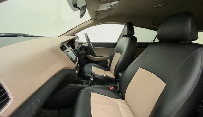 2017 Hyundai Elite i20 ASTA 1.4 CRDI, Diesel, Manual, 91,427 km, Right Side Front Door Cabin
