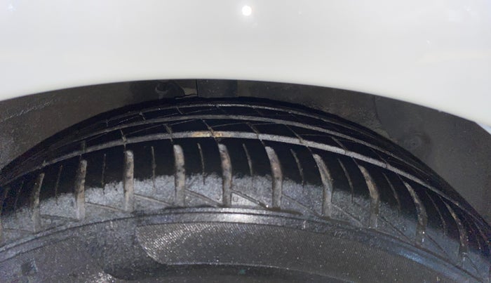 2015 Hyundai Xcent S 1.2, Petrol, Manual, 37,061 km, Right Front Tyre Tread