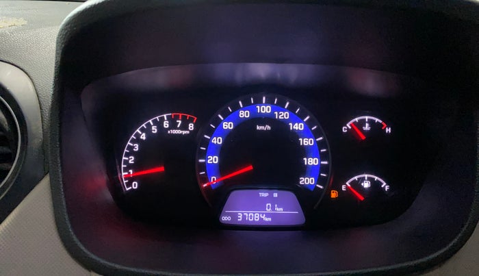 2015 Hyundai Xcent S 1.2, Petrol, Manual, 37,061 km, Odometer Image