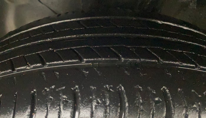 2018 Hyundai Elite i20 ASTA 1.2  CVT, Petrol, Automatic, 20,578 km, Left Front Tyre Tread