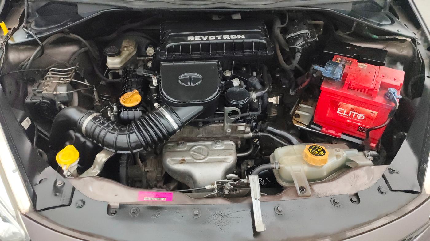 2018 Tata Tiago XZA PLUS PETROL, Petrol, Automatic, 1,04,525 km, Engine View