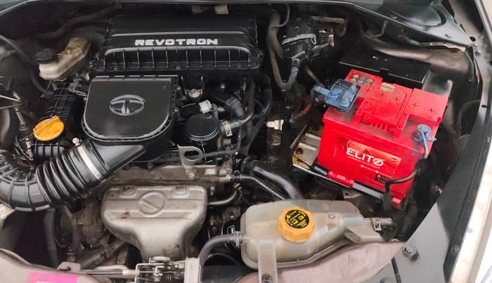 2018 Tata Tiago XZA PLUS PETROL, Petrol, Automatic, 1,04,525 km, Engine View - Left